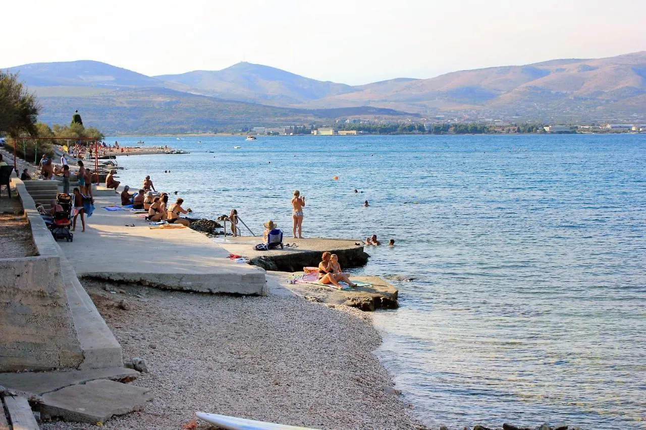 Apartments With A Parking Space Slatine, Ciovo - 5158 Trogir