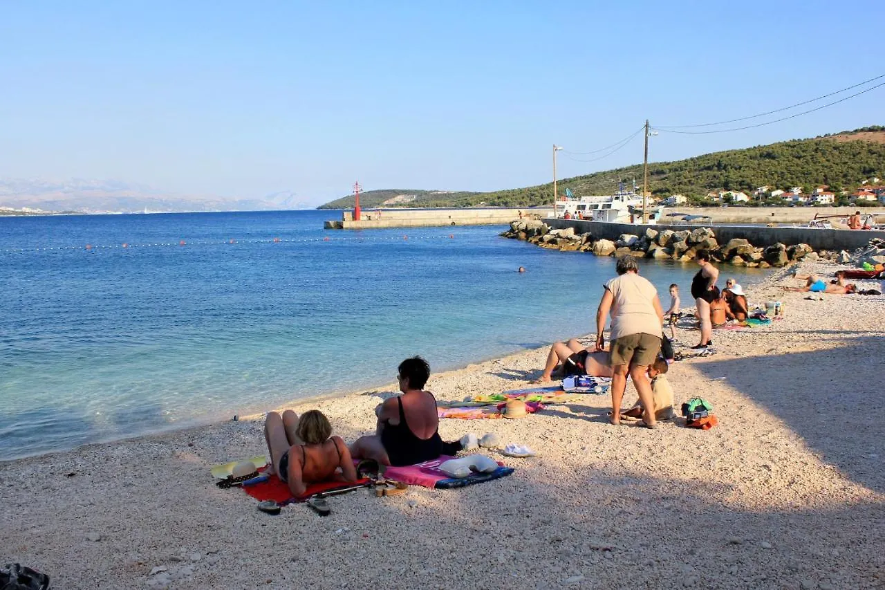 Apartments With A Parking Space Slatine, Ciovo - 5158 Trogir