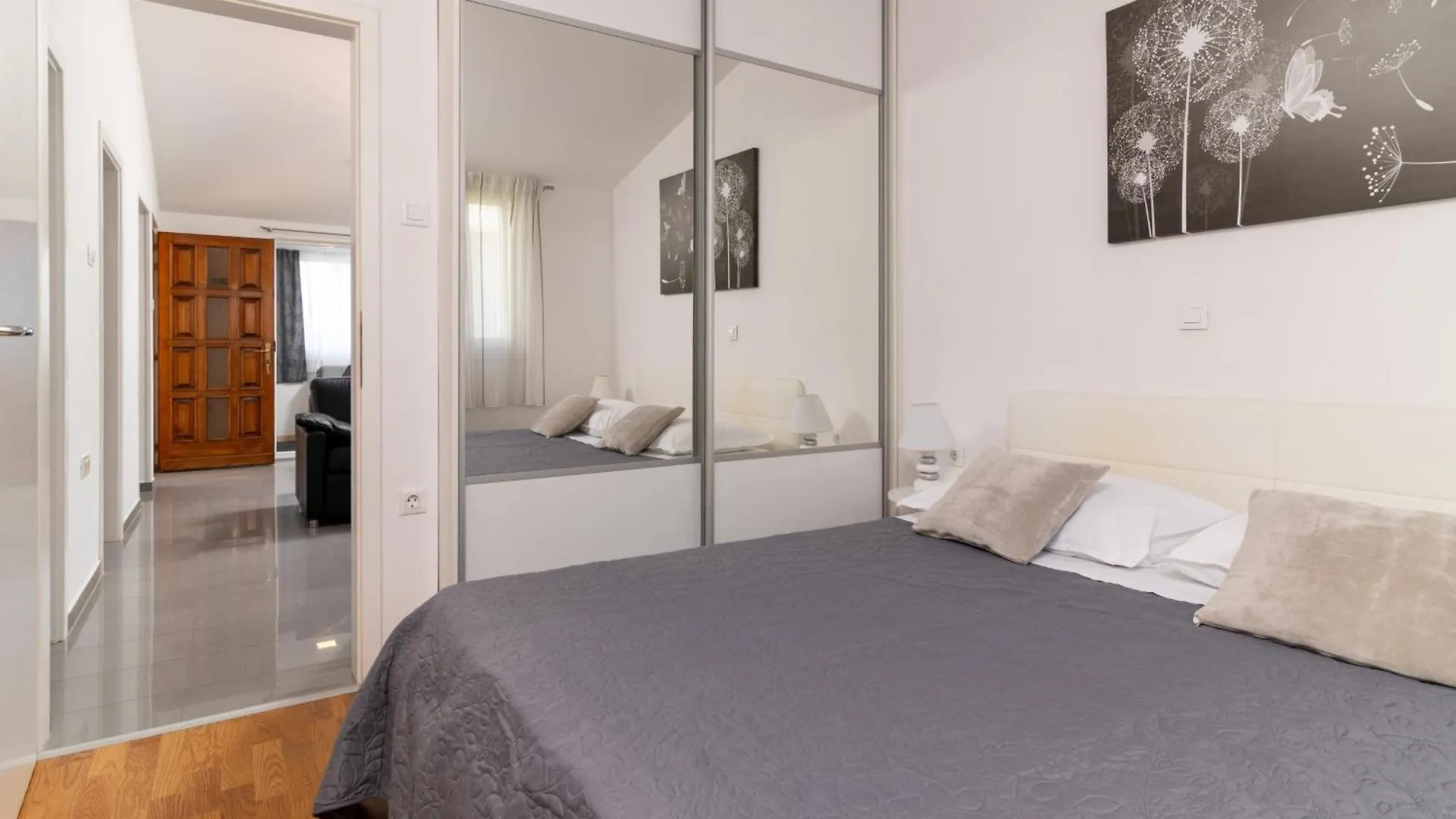 Apartments With A Parking Space Slatine, Ciovo - 5158 Trogir 0*,  Croatia